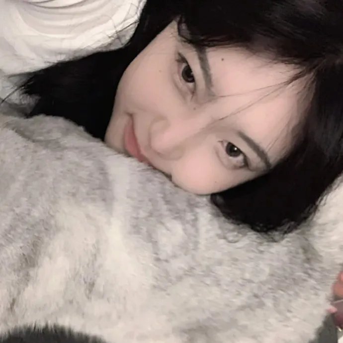 为丑女献上花束